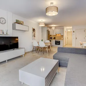 https://precioso-apartamento-con-terraza-en-paraiso-de-palm-mar-arona.tenerifehoteles.net